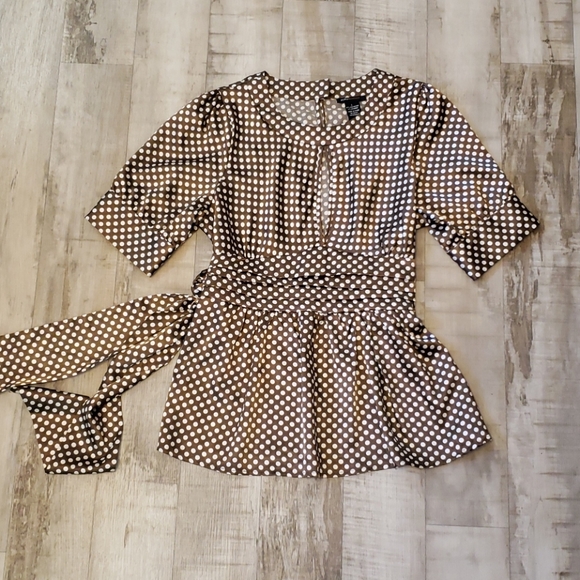NWOT BCBGMAXAZRIA TOP - Picture 1 of 2